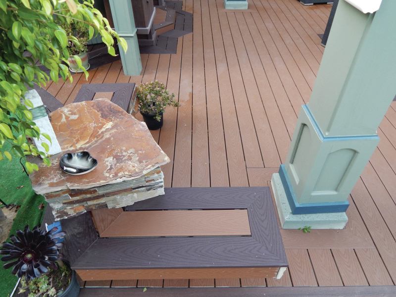 The Trex boards used for the bench seats match the ones used on the deck.