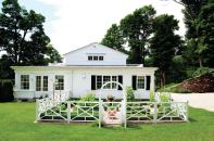 The existing red-cedar garden fence had started deteriorating after about 12 years. To build its more durable replacement, the author provided drainage for the new posts and used a mix of materials.