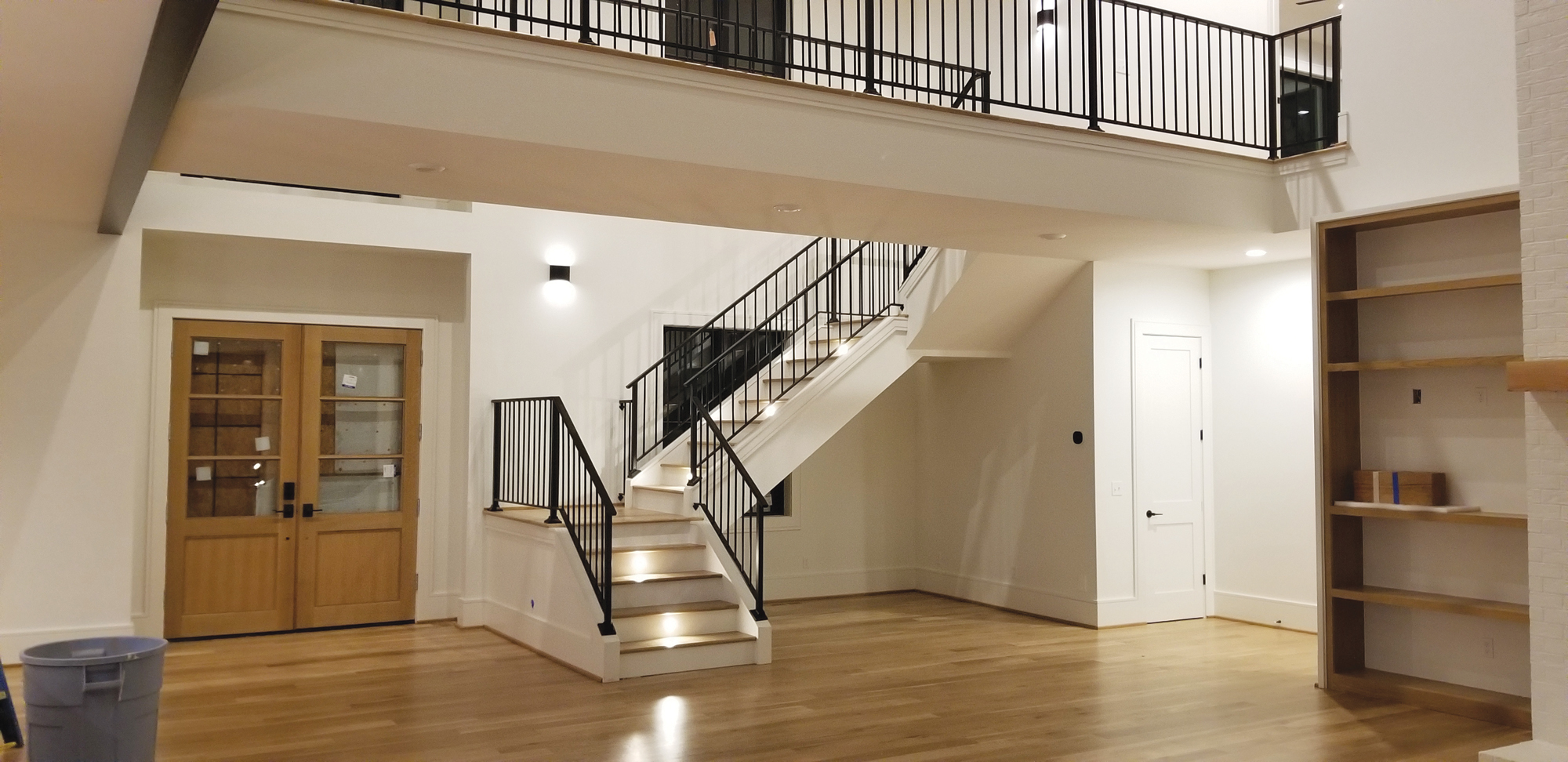 Building a Floating Staircase, image size:2000x972