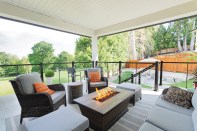 RailFX Oasis aluminum rail with cable infill