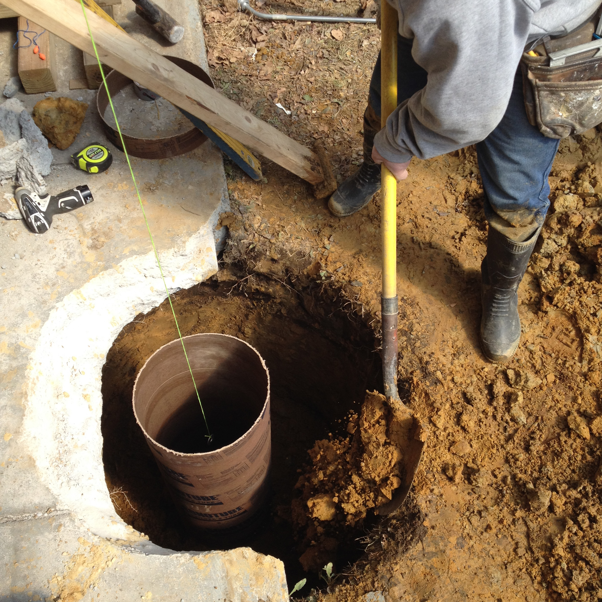 Wide Base Footings for a Wet Site
