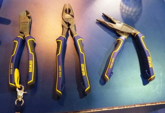 I saw these pliers at the Irwin booth; they are part of a new high-end line that will likely not be sold at big box stores. They are made for Irwin by NWS, a German company that makes really nice tools. The tool on the left is a compound cutting diagonal plier that I
tested and reviewed a couple of months back. It was fun to see some of the other tools in this line in person. Now that I’ve played with the long nose pliers with the angled head, I think I might have to buy them
