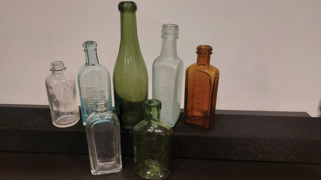 (2) Medicine bottles