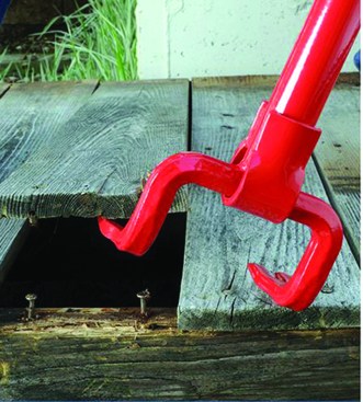 How to Use a Crowbar for Demolition: Expert Tips & Tricks