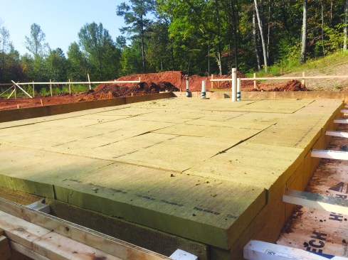 Finally, they filled in the interior of the slab with Toprock DD.