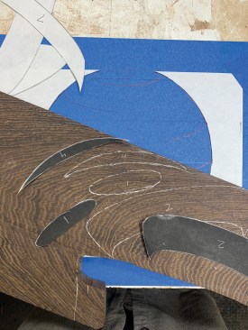 The white pen leaves a consistent and easily seen line on the dark wenge.
