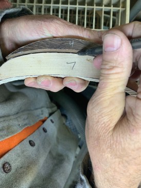 Here, the author is top scribing. The part marked with a “4” is the set edge and the one marked with a “7” is the mating edge.