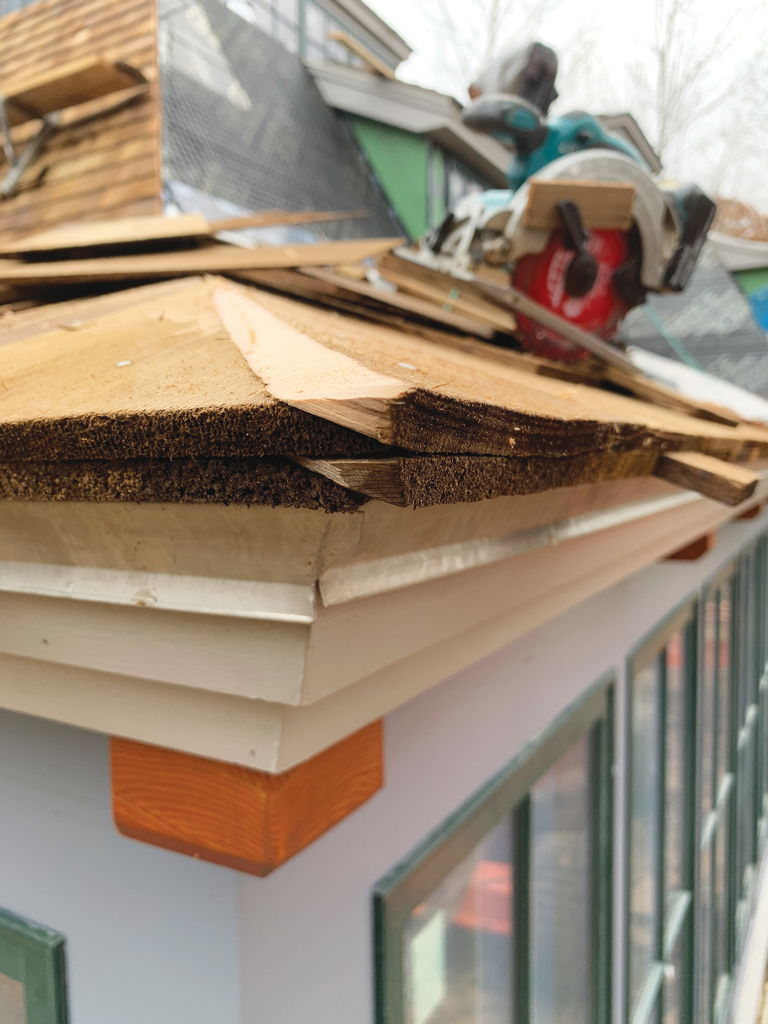 A Better Rainscreen for Cedar Shingle Roofs