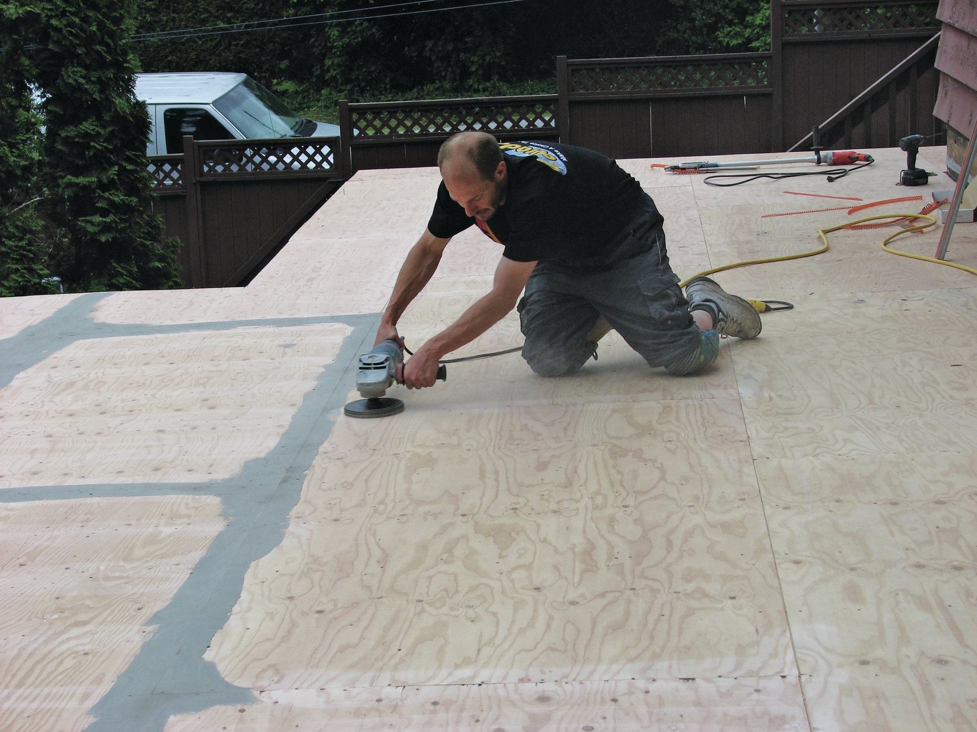 Before a membrane-type vinyl covering is installed, seams and fastener holes must be filled using the manufacturer’s patching compound. 